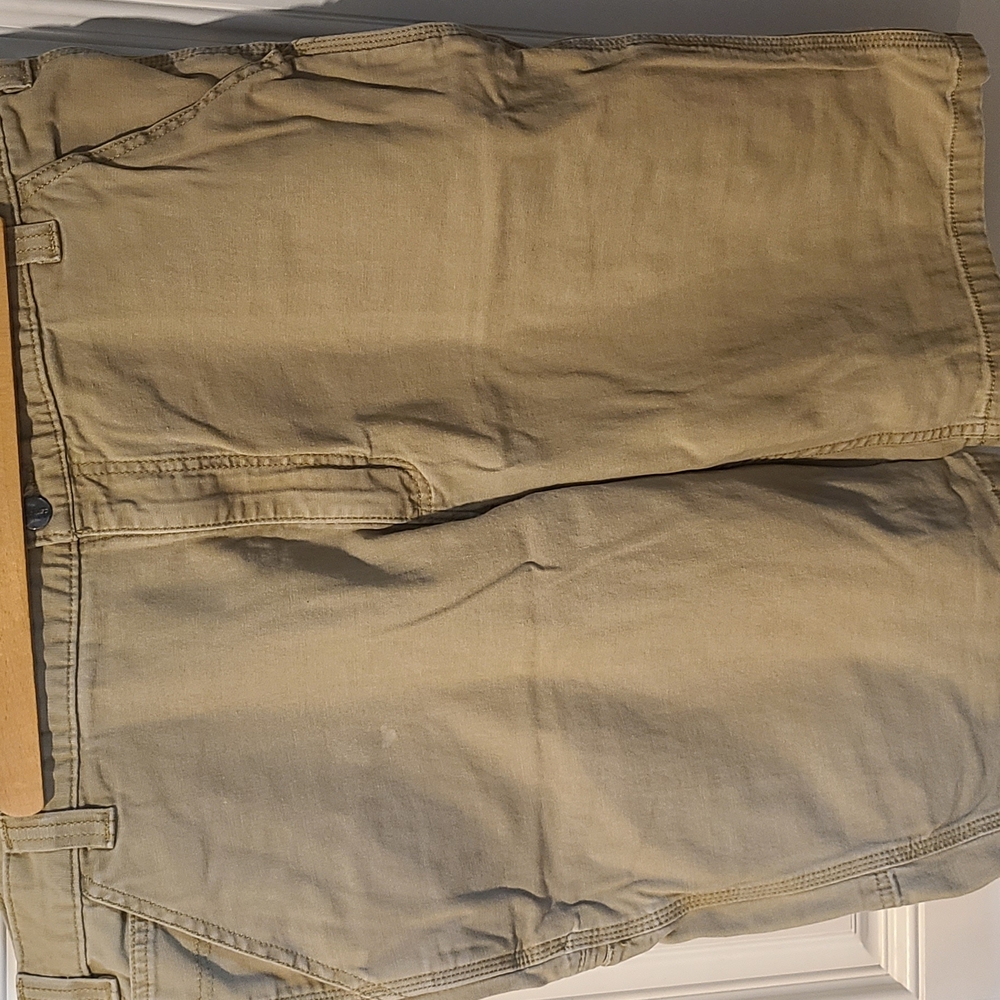 Carhartt Relaxed Fit Tan Shorts 40W